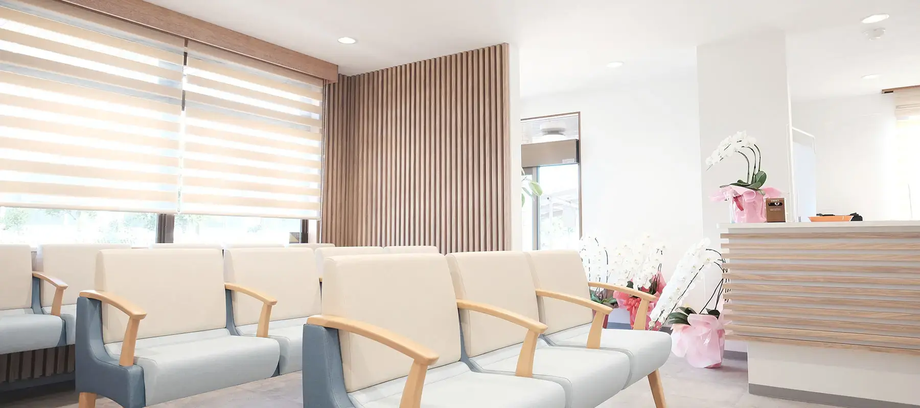 しみず泌尿器科・内科クリニック待合室